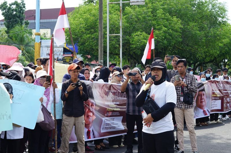 Gubernur Kalteng Agustiar Sabran Dukung 8 Poin Aspirasi Pendemo Makan Bergizi Gratis, Minta Evaluasi Merata