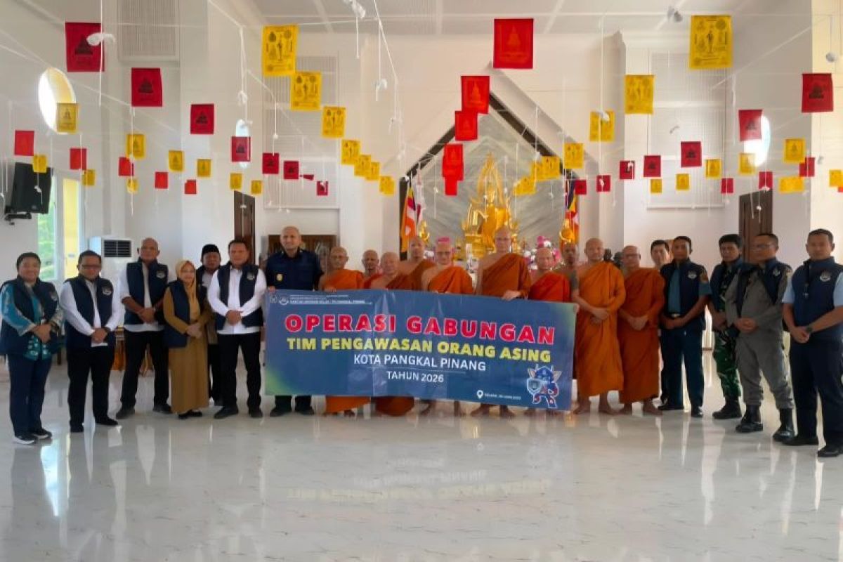 Timpora Pangkalpinang Periksa 10 WNA Thailand di Hotel dan Vihara, Seluruh Dokumen Dinyatakan Sah