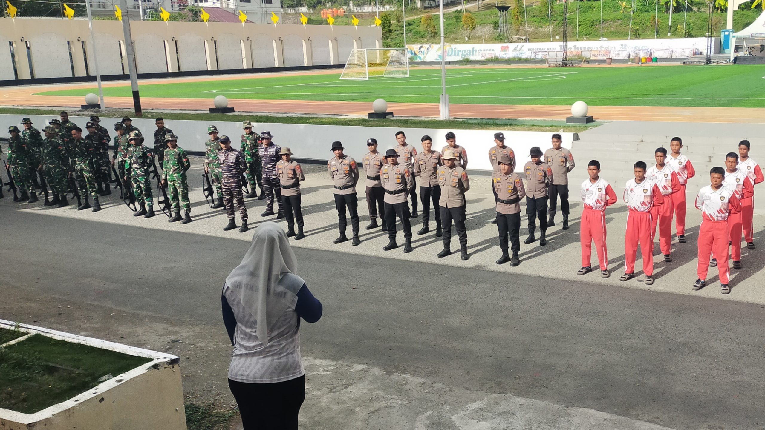 Polresta Banggai Terjunkan 16 Personel untuk Latihan Gabungan Paskibraka Jelang HUT ke-81 RI di Luwuk