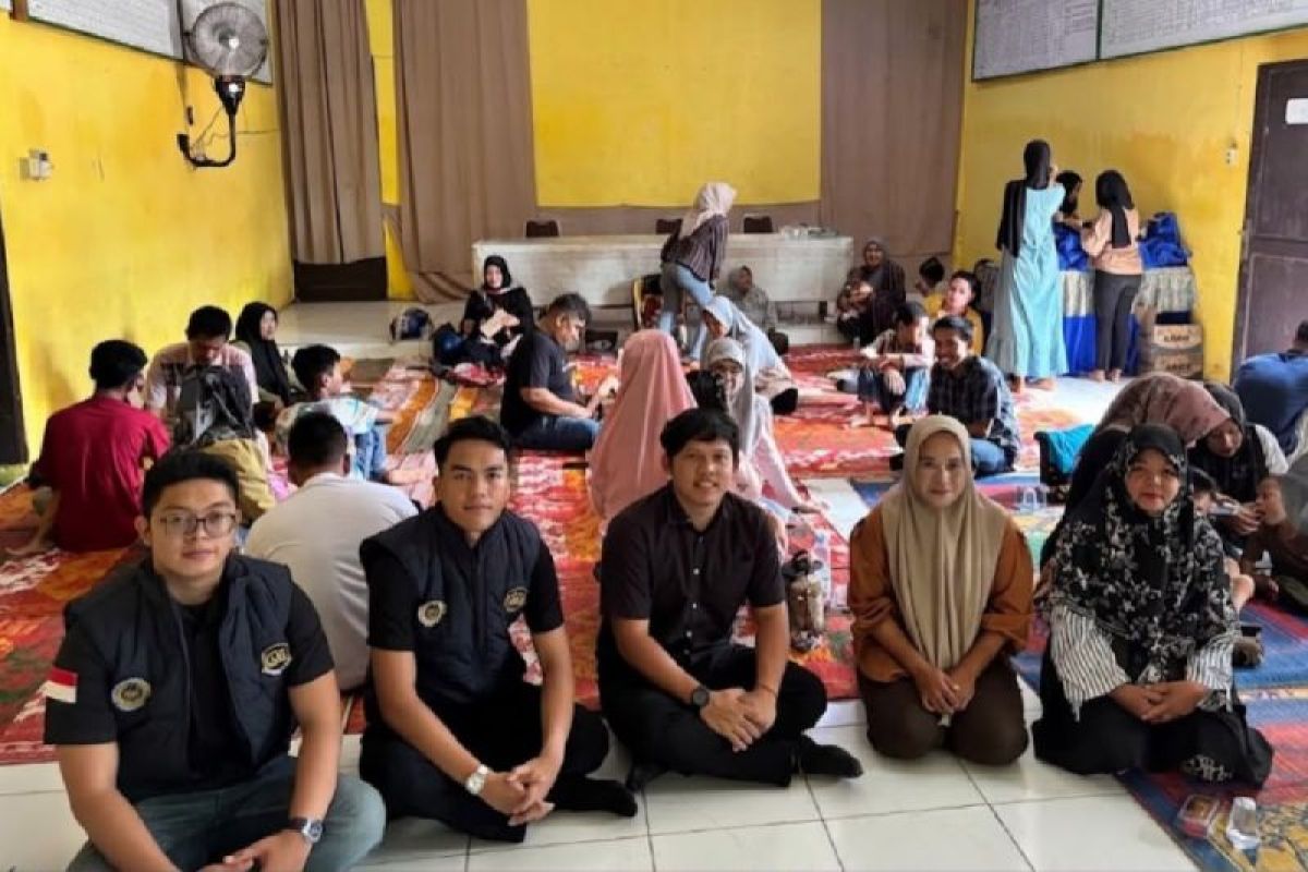Imigrasi Belawan Salurkan Bingkisan untuk Anak Disabilitas Cerebral Palsy di Labuhan Deli, 31 Anak Ikut Fisioterapi