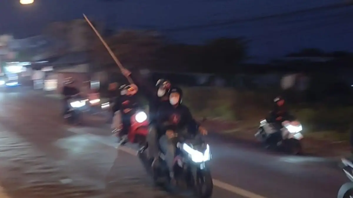 Bentrokan di Pengging Boyolali Dipicu Masalah Sepele, Polisi Buru Kelompok Penyerang, Kaca Minimarket dan Motor Rusak