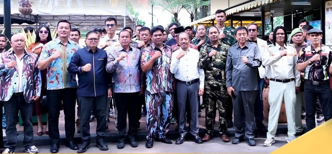 Kejari Karo Hadiri Pelantikan Massal DPD IPK di Berastagi, Tegaskan Sinergi Jaga Kamtibmas Bersama Pemuda