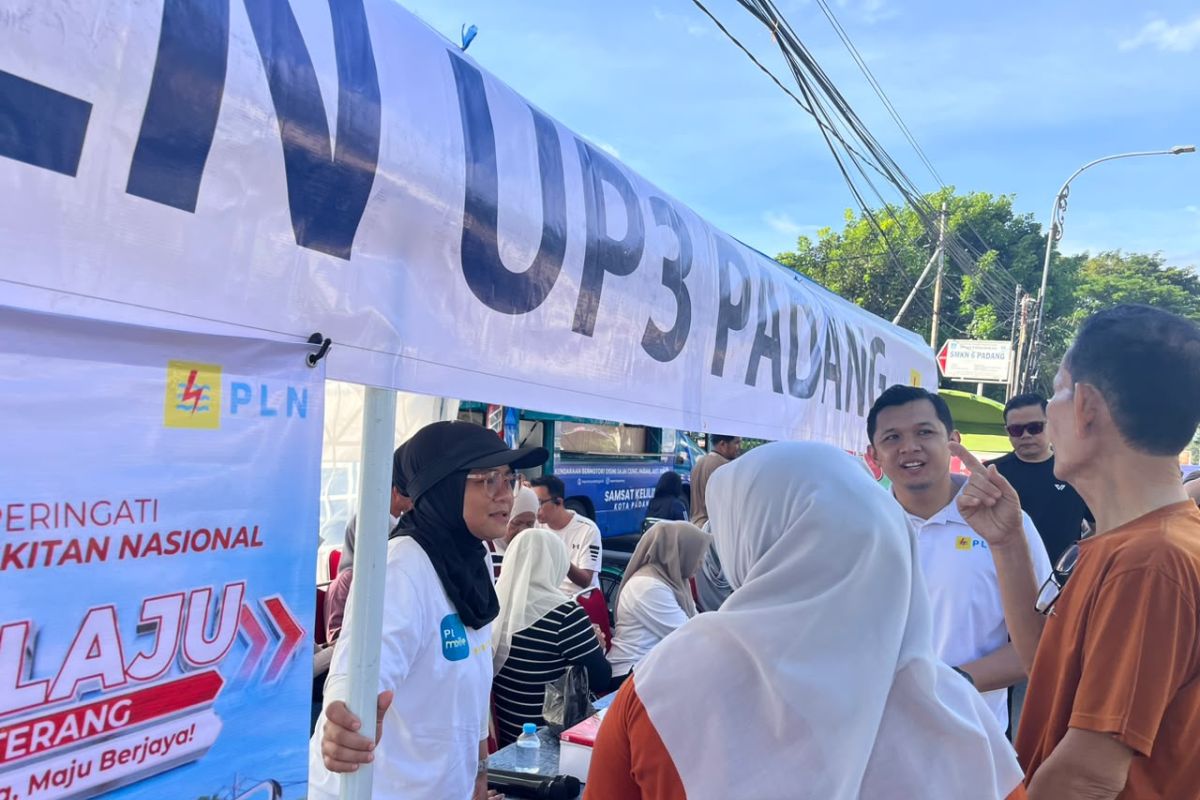 PLN Hadirkan Layanan Tambah Daya Diskon 50 Persen di CFD Kota Padang, 15 Pelanggan Langsung Daftar