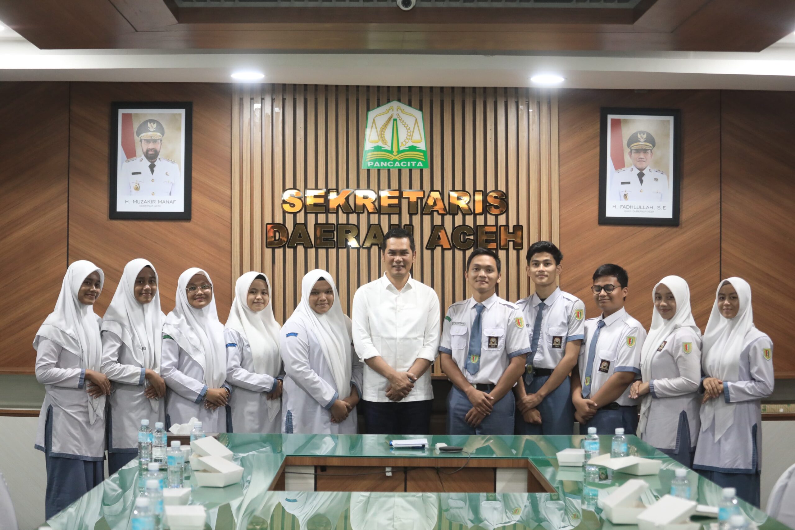 10 Siswa SMA 2 Banda Aceh Masuk Grand Final LCC 4 Pilar MPR RI, Sekda Aceh Perintahkan Karantina dan TC Seminggu