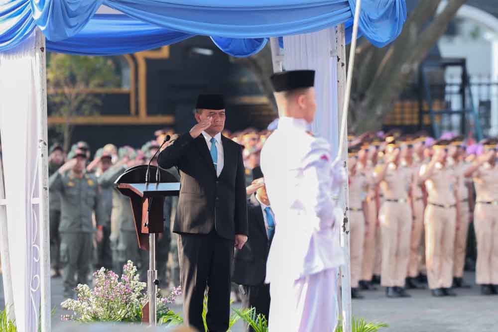 Gubernur Jateng Ajak Masyarakat Perkuat Solidaritas Sosial dan Literasi Digital di Harkitnas 2026, Ini 3 Program Andalan