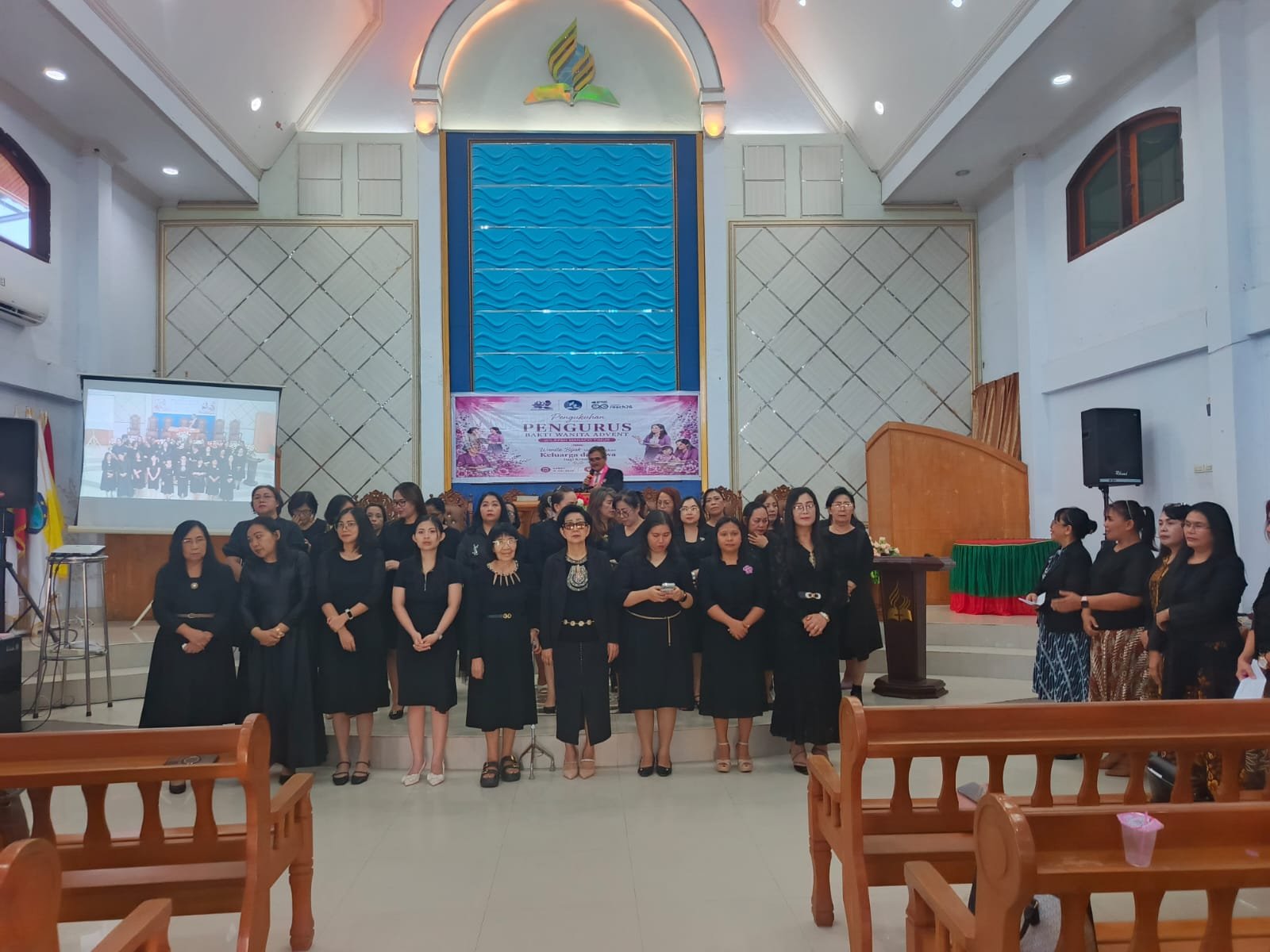 Pengurus Bakti Wanita Advent Wilayah Manado Timur Resmi Dikukuhkan, Siap Jalankan Misi Pelayanan Perempuan Periode 2025-2030