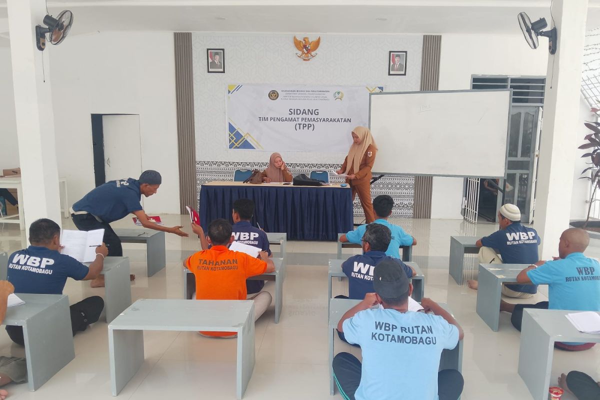 Belasan Warga Binaan Rutan Kotamobagu Ikuti Program Penyetaraan Paket A, Aula Disulap Jadi Ruang Kelas