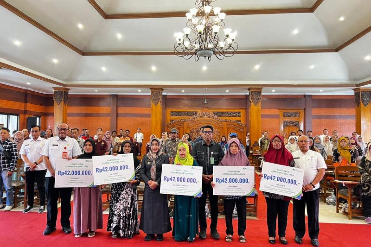 Pemkot Mojokerto Garansi 12.199 Pekerja Rentan Terlindungi BPJS Ketenagakerjaan, Wali Kota Tekankan Jaring Pengaman Ekonomi