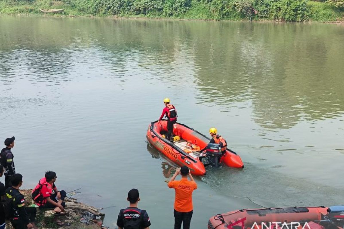 Pelajar MTs Tenggelam di Sungai Lematang Muara Enim, Tim SAR Gabungan Sisir Perairan hingga Radius 5 Km