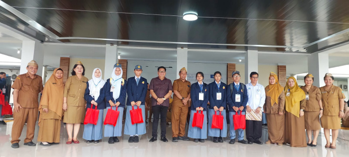 SMAN 2 Medan Sambut 432 Siswa Baru, Tujuh di Antaranya dari Kepulauan Nias