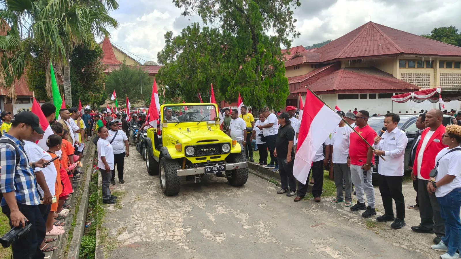 Ribuan Warga Jayapura Ramaikan Konvoi Merah Putih Sambut Piala Dunia 2026, Digelar Pemeriksaan Kesehatan Gratis hingga Donor Darah