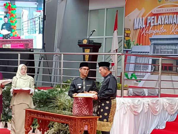 Gubernur Kepri Resmikan Mal Pelayanan Publik Karimun, Target Permudah Urus 29 Jenis Dokumen