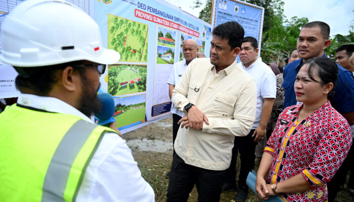 Bobby Tinjau SMPN 4 Sitolu Ori di Nias Utara, Gedung Baru Rp 1,5 Miliar Gantikan Kelas Becek Berdinding Papan