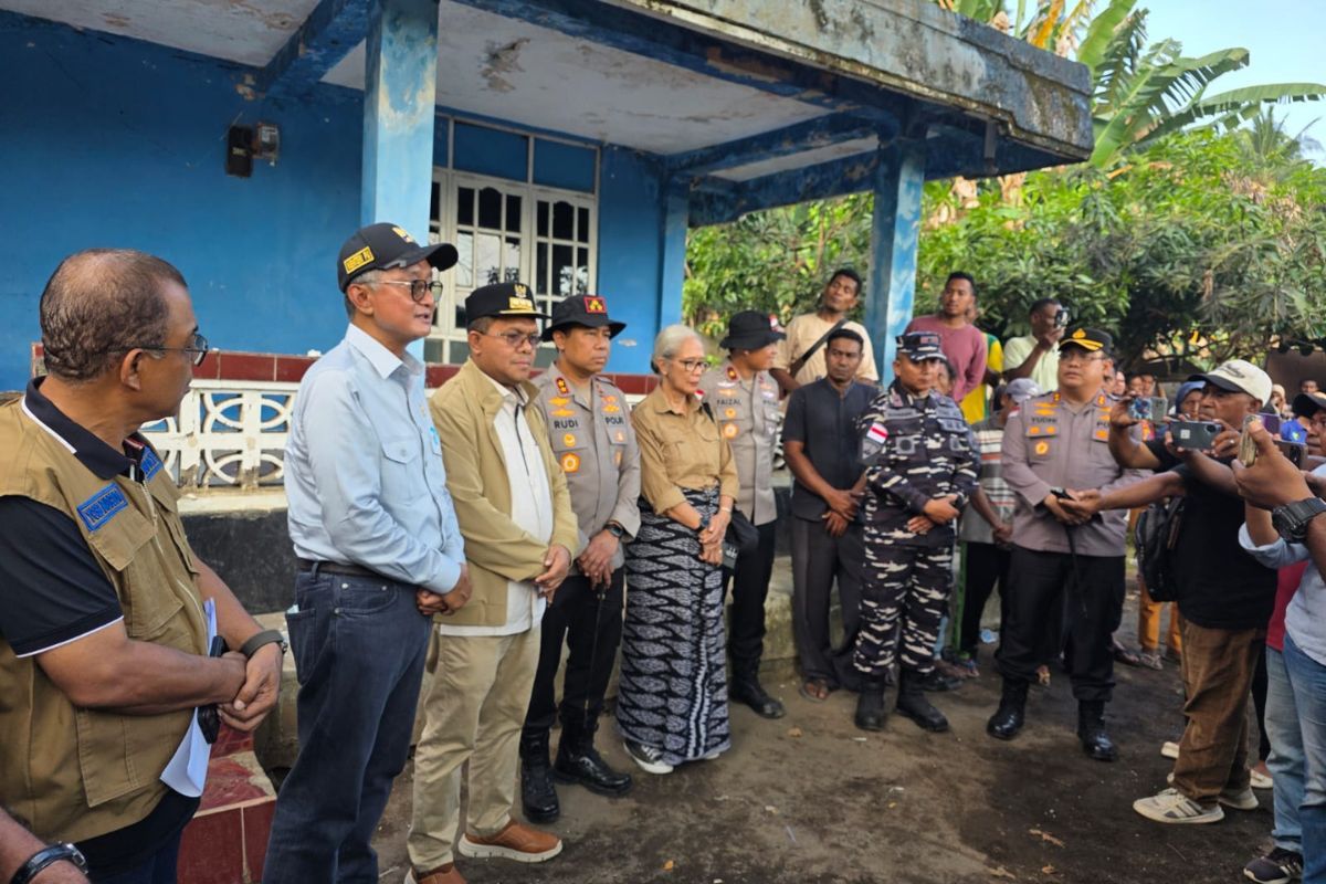 Menteri PU Dody Hanggodo Terbang ke Labuan Bajo untuk Salurkan 50.000 Paket Sembako Presiden
