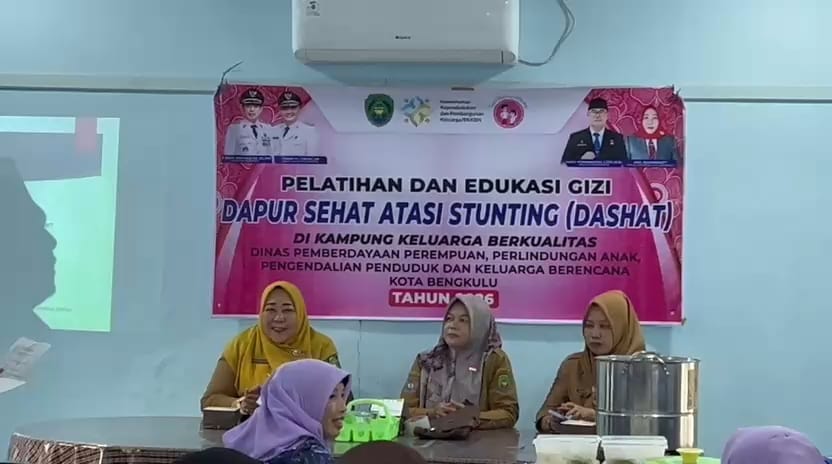 Pemkot Bengkulu Optimalkan Konsumsi Ikan untuk Cegah Stunting, Program DASHAT Edukasi 100 Keluarga Berisiko di Teluk Segara