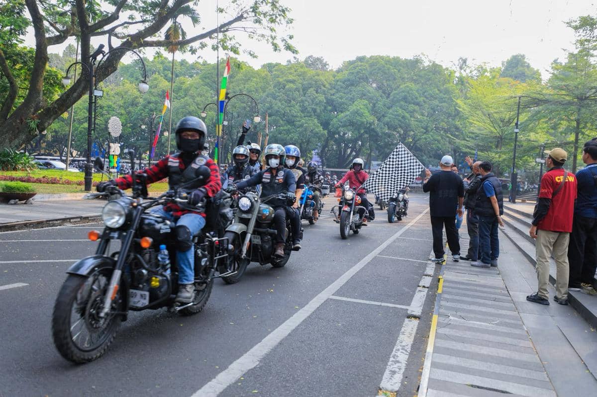 RoRI Rayakan Satu Dekade di Bandung, Ambar Widodo Resmi Pimpin 17 Chapter Royal Enfield se-Indonesia