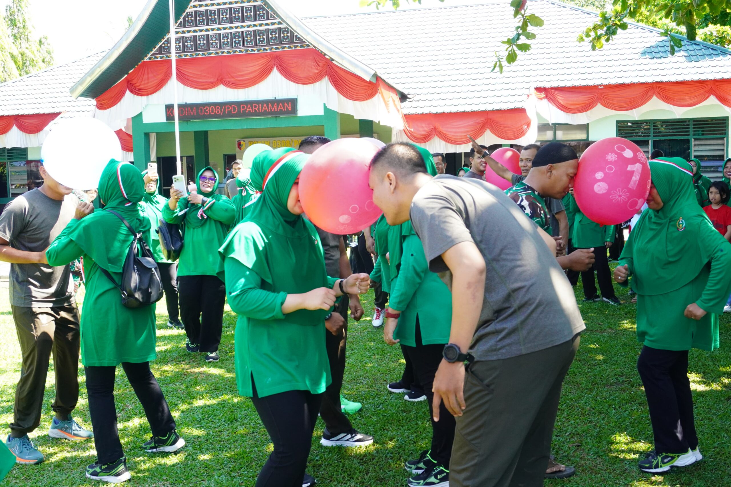 HUT ke-81 Kemerdekaan RI, Kodim 0308/Padang Pariaman Gelar Lomba Masak hingga Mini Soccer untuk Pererat Kebersamaan Prajurit dan Persit