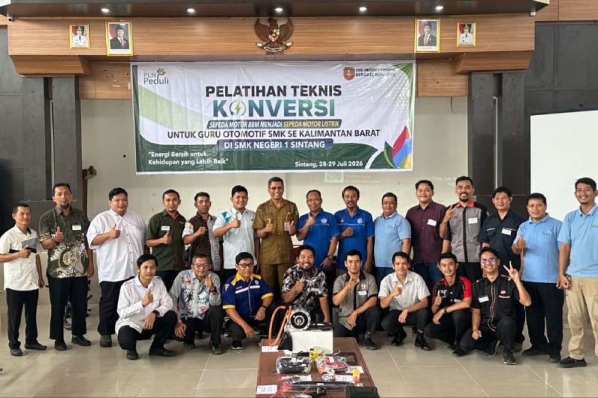 PLN Latih 19 Guru SMK se-Kalimantan Barat Konversi Motor BBM Jadi Listrik di Sintang