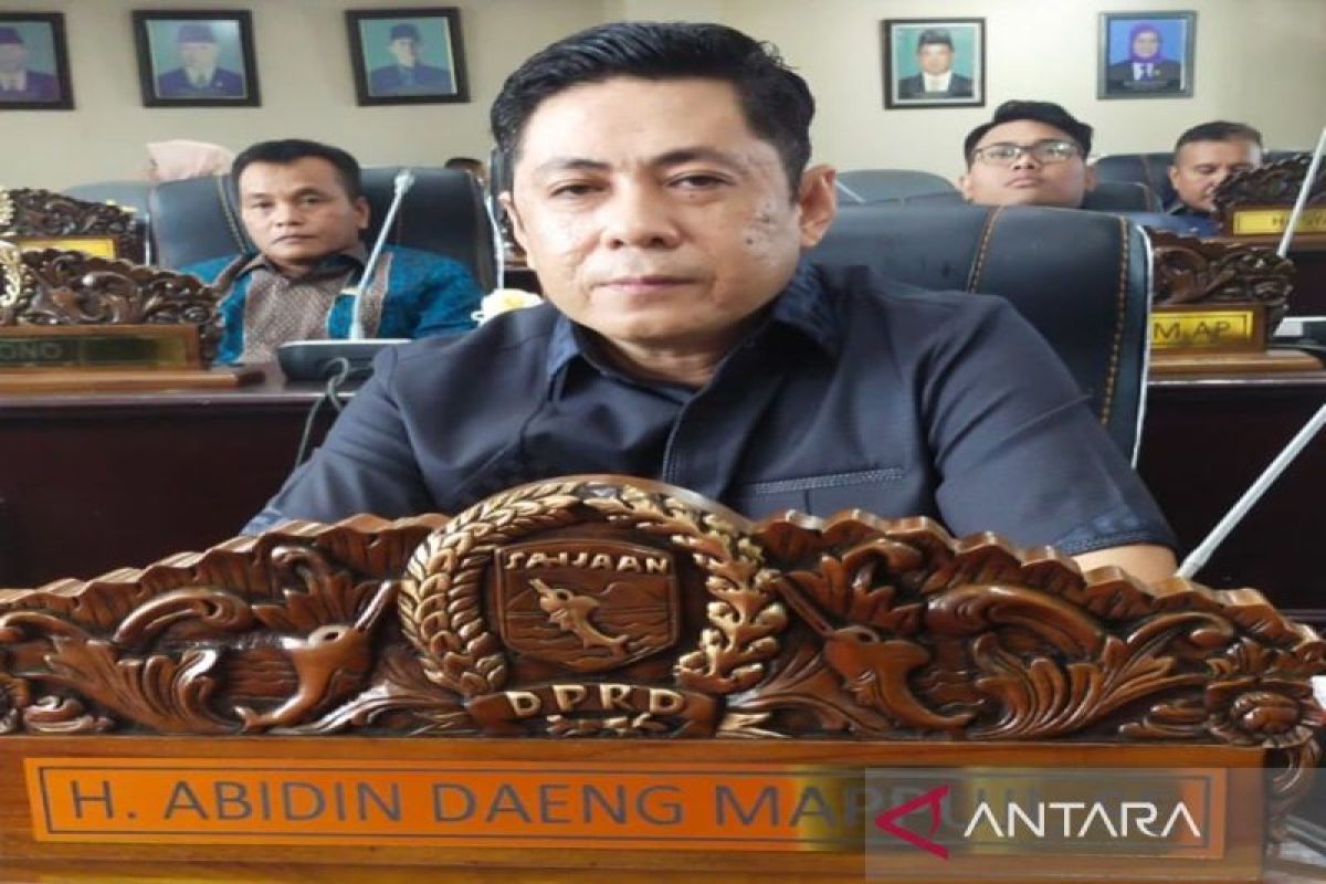 Anggota DPRD Kotabaru Abidin Daeng Mappuji Dorong Pembangunan Berbasis Aspirasi Warga, dari Pesisir hingga Kepulauan