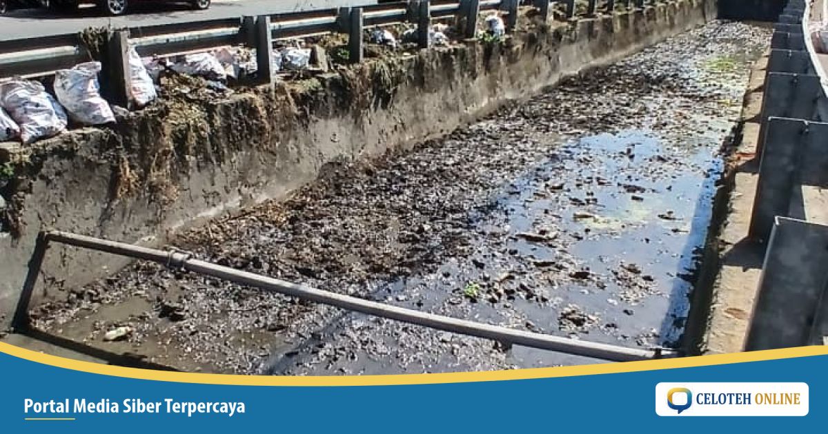 Satgas Drainase PU Makassar Normalisasi Saluran di Jalan Pengayoman, Tindaklanjuti Aduan Warga Lewat Lontara Plus