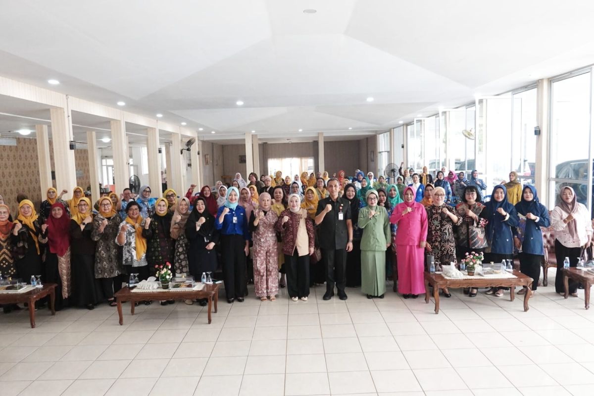 BKOW Sumsel Latih 50 Perempuan Buat Chunky Bag demi Tambah Penghasilan Keluarga