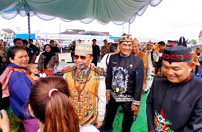 Gubernur Kalteng Agustiar Sabran Buka Gerakan Pangan Murah di Barito Utara, Sembako Diskon 30 Persen untuk Warga dan PNS Golongan I-II