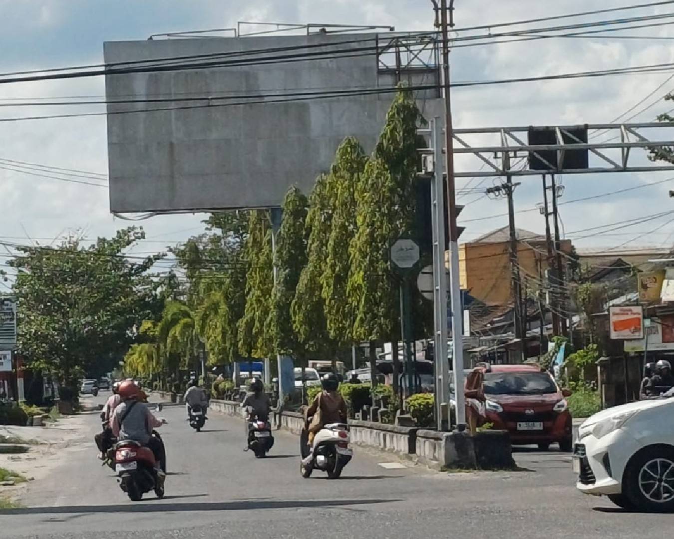 Banyak Billboard Kosong di Sampit, Bapenda Kotim Pastikan Pajak Reklame Capai 46 Persen dari Target Rp1,12 Miliar