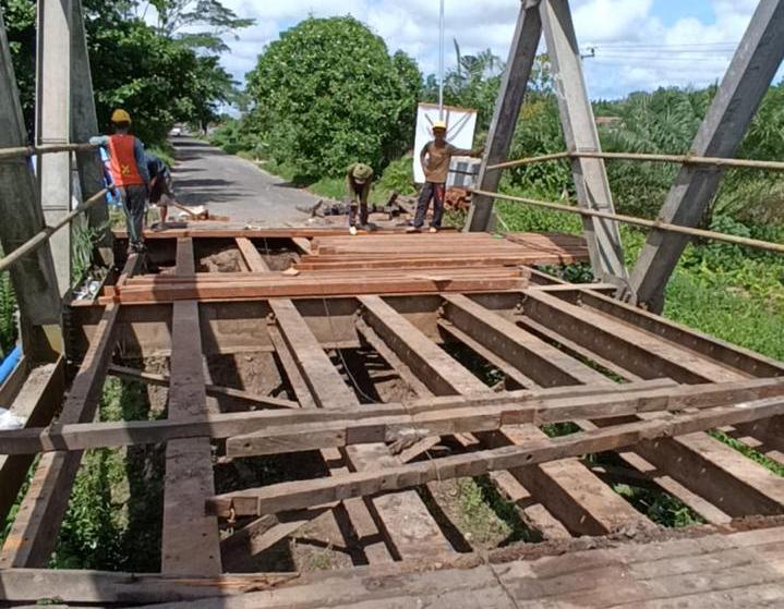 Jembatan Patah Kotim Sering Rusak, Dinas Sebut Banyak Sopir Truk Salah Paham Soal Batas Tonase 8 Ton