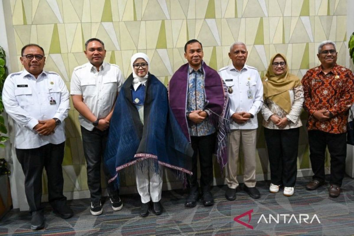 Wagum Sumut Surya Sambut Menteri Wihaji di Kualanamu, Perkuat Program Bangga Kencana dan Penurunan Stunting