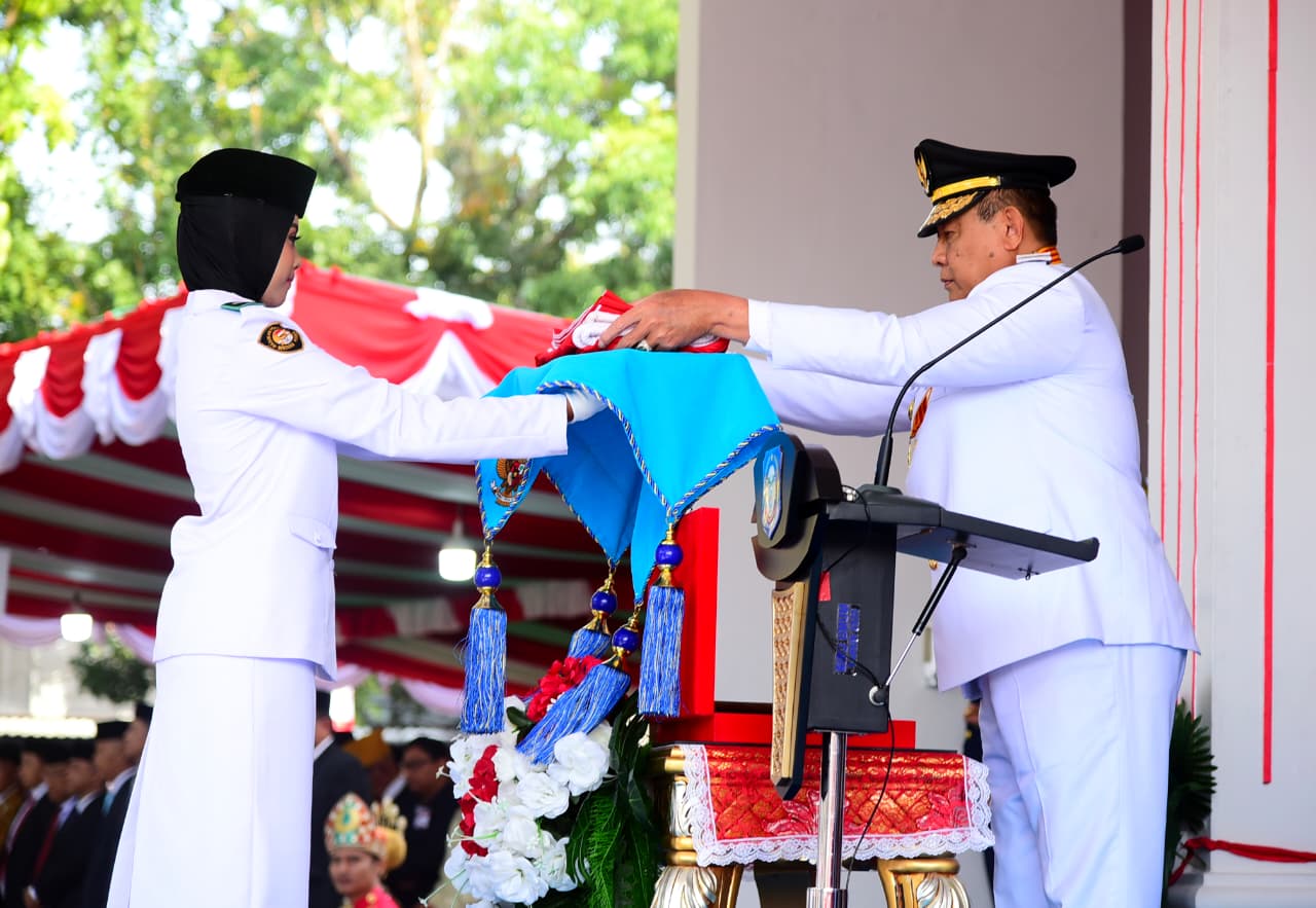 HUT ke-81 RI di Gorontalo: Gusnar Ismail Pimpin Upacara, Paskibraka dari 5 Sekolah Beraksi