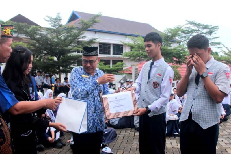 Pelajar Barito Utara Hafiz Wira Anggara Lolos SMA Taruna Nusantara Jalur Beasiswa Penuh, Saingi 33 Ribu Pendaftar