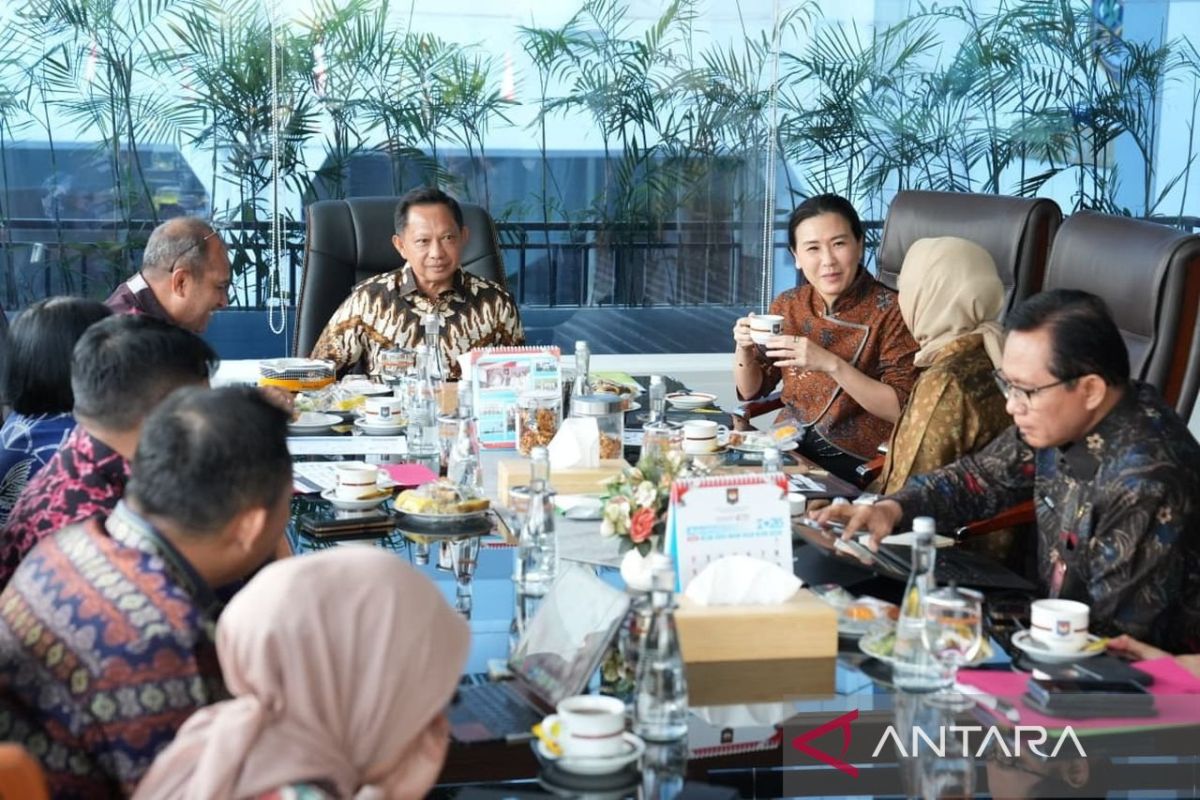 Wamen PPPA Veronica Tan Dorong Keterwakilan Perempuan di Pemerintahan Desa, Mendagri Siap Telaah Regulasi