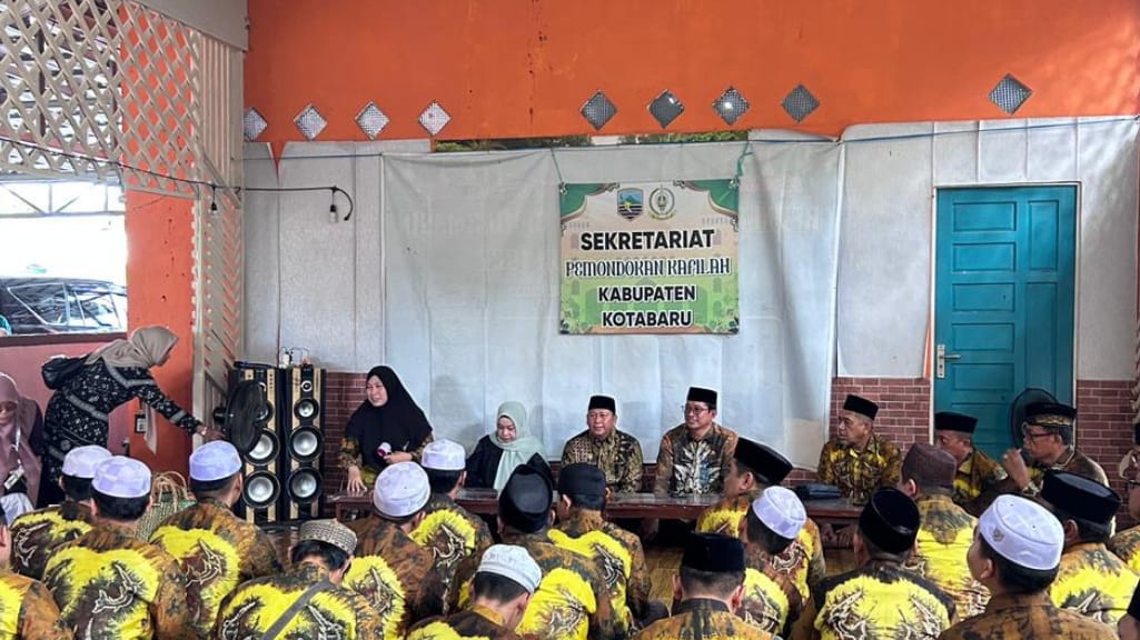Bupati Barito Kuala Sambangi Kafilah Kotabaru di MTQ Kalsel, 13 Peserta Lolos ke Babak Final