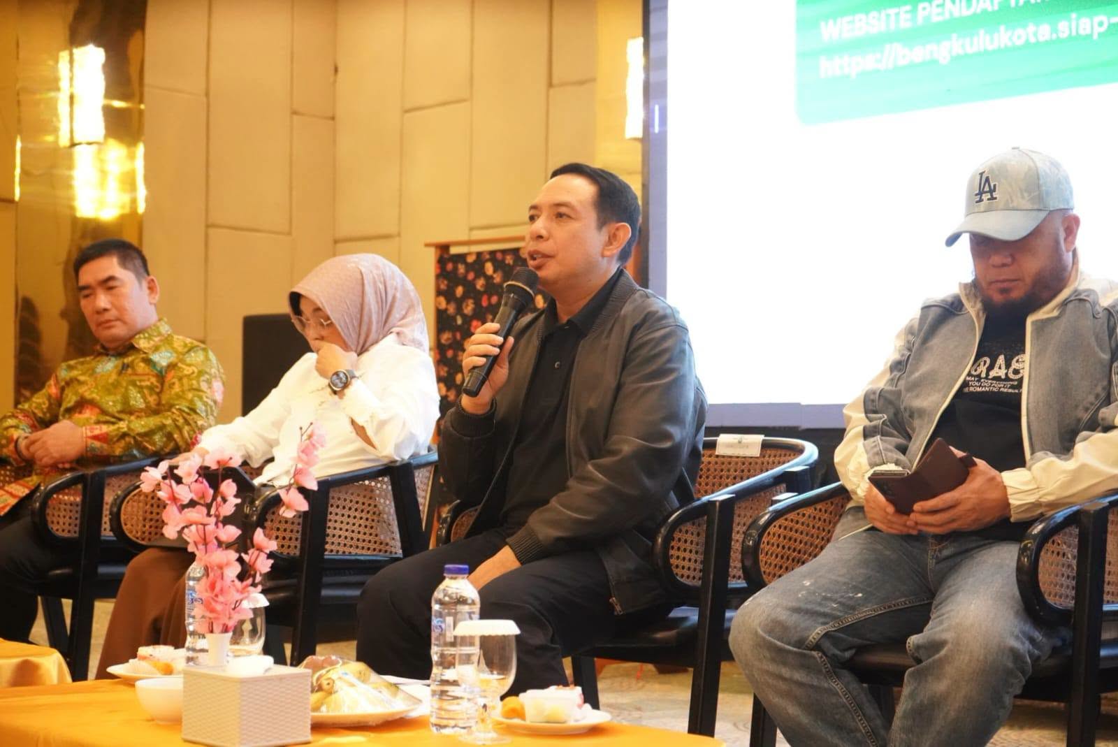 Forkopimda Kota Bengkulu Teken Pakta Integritas Kawal Penerimaan Murid Baru 2026, Wali Kota Ingatkan Larangan Pungli