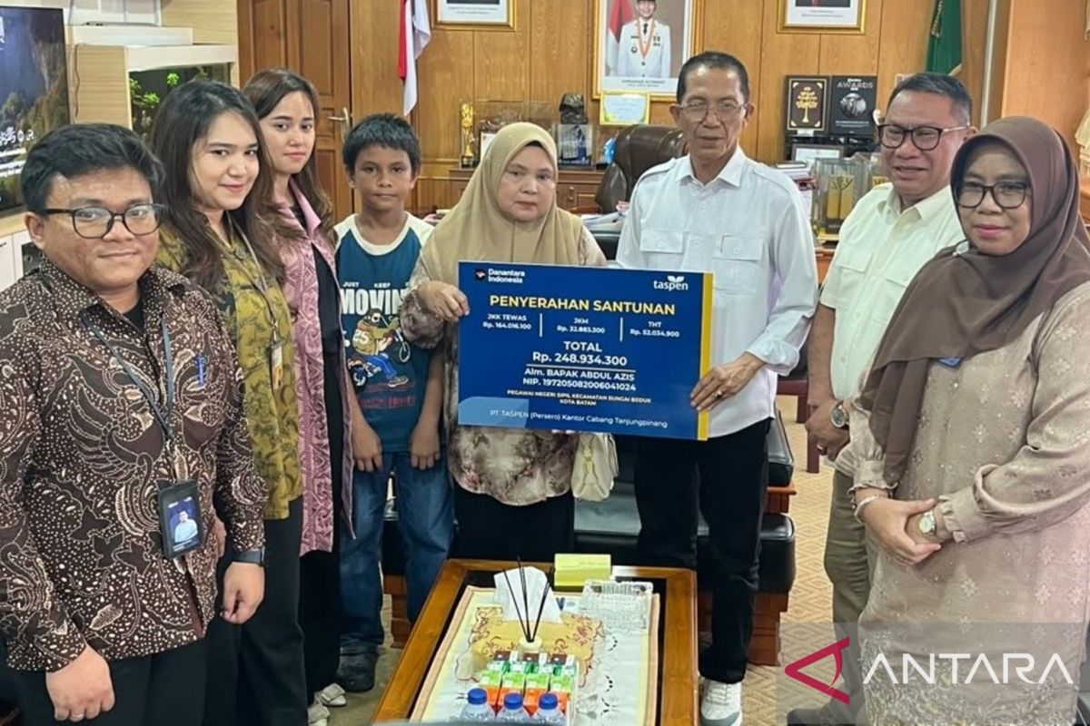 TASPEN Salurkan Santunan JKM dan JKK ke Ahli Waris ASN Batam dan PPPK Kepri, Total Manfaat Capai Rp1 Miliar