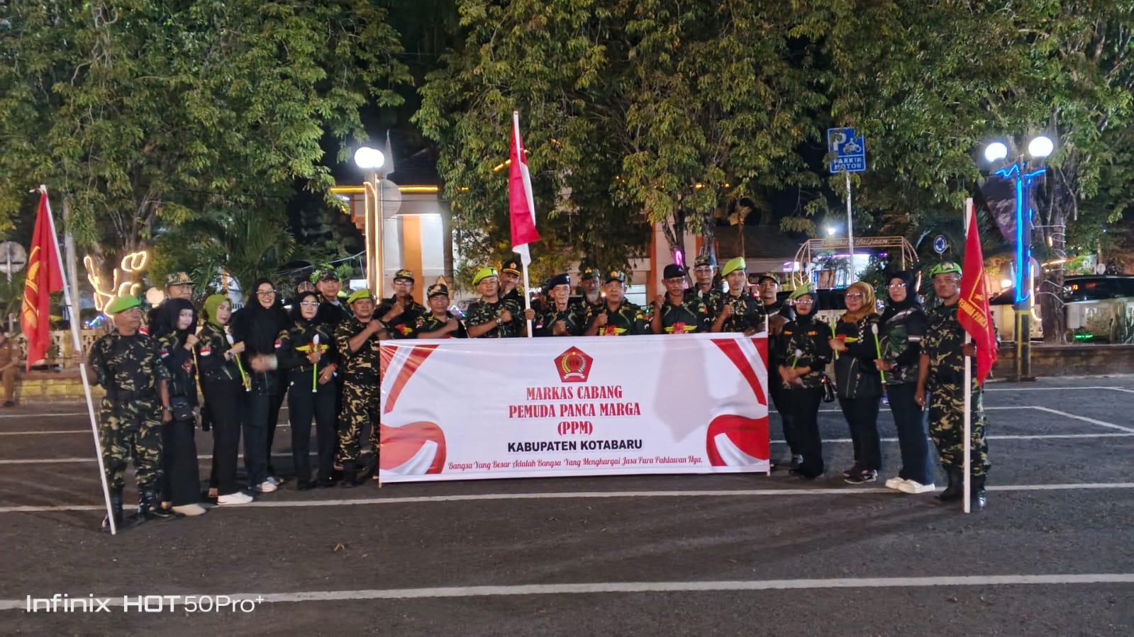 PPM Kotabaru Ikut Pawai Obor dan Taptu di Siring Laut, Ketua DPC: Momentum Jaga Semangat Nasionalisme