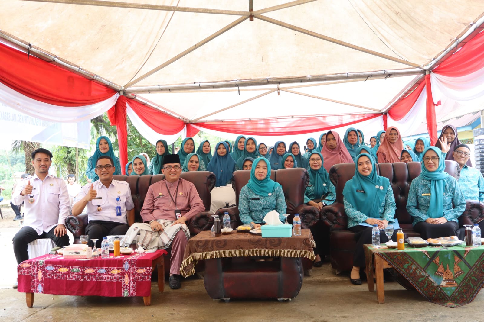 Ketua TP PKK Jambi Hesti Haris Genjot Gerakan Jambi Bersholawat ke Desa, Bentengi Generasi dari Krisis Akhlak Digital