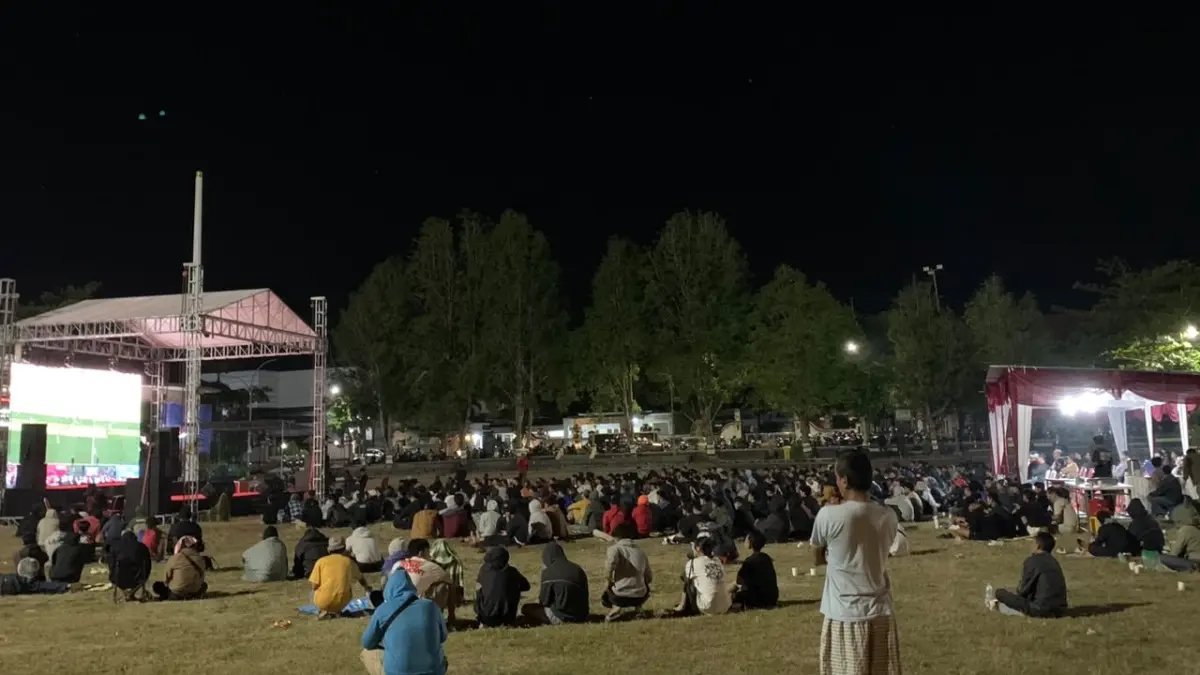 3.000 Warga Padati Alun-alun Wonosari Nobar Final Piala Dunia 2026, Bupati Gunungkidul Target Lahirkan Talenta Baru