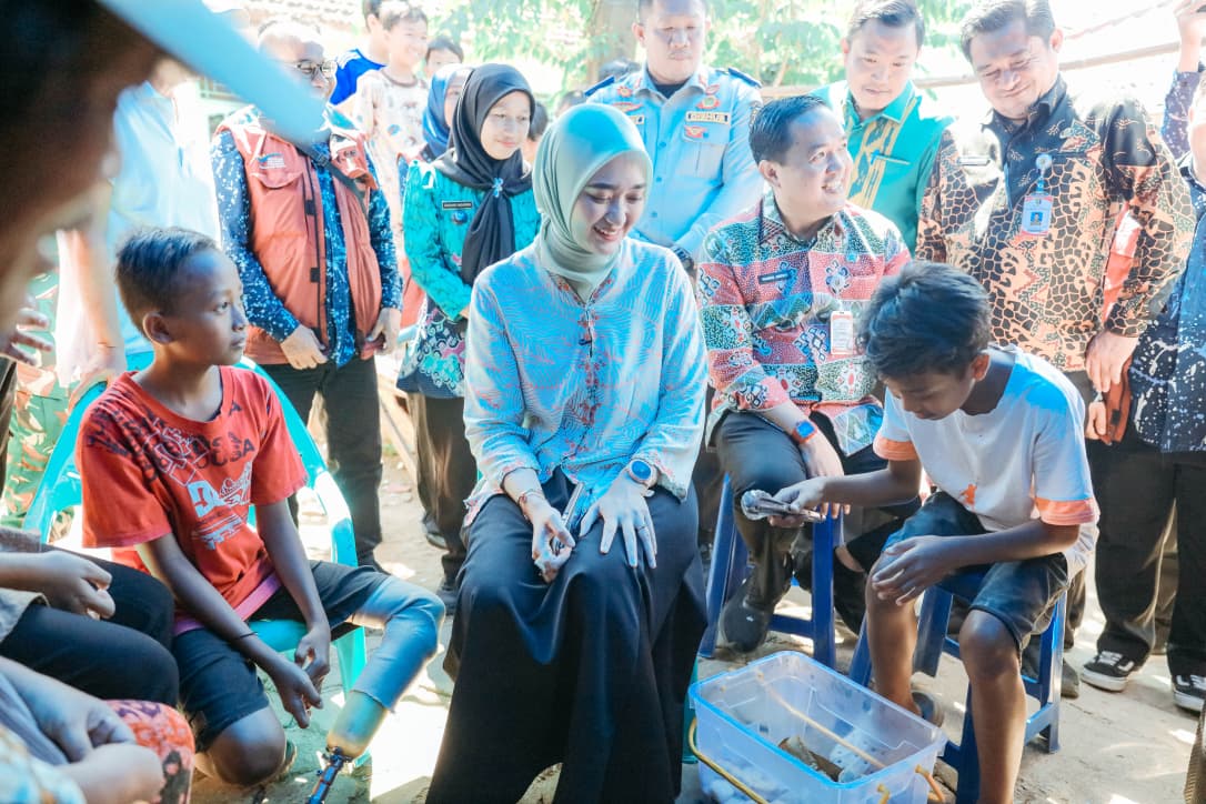 Wagub Lampung Jihan Nurlela Temui Calon Siswa Sekolah Rakyat, Tinjau Rumah dan Siapkan Bantuan Stimulan Perumahan
