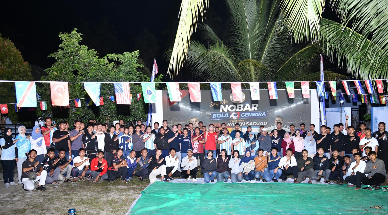 Nobar Final Piala Dunia 2026 di Pantai Nirwana Natuna, Danlanud RSA: Momen Pererat Silaturahmi dengan Masyarakat