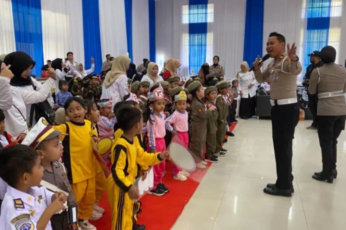 Polda Sultra Edukasi 18 TK di Kendari soal Keselamatan Berlalu Lintas Lewat Lomba Kreativitas Salud 2026
