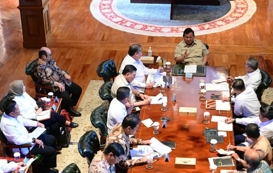 Presiden Prabowo Perintahkan Harga BBM Khusus Rp15.000 Per Liter untuk Nelayan Kapal 30-200 GT di Jawa Barat