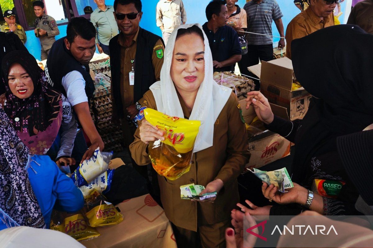 Harga Beras Medium Rp58.000 per 5 Kg di Pasar Murah Natuna, Pemkab Subsidi Lima Komoditas Bahan Pokok
