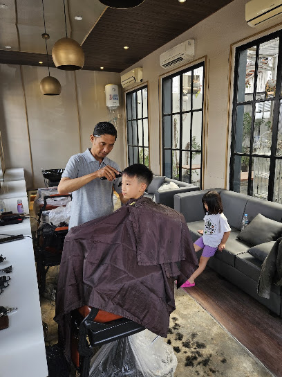 10 Barbershop Pria Terbaik di Yogyakarta 2026: Gaya Rambut Kekinian untuk Cowok Urban