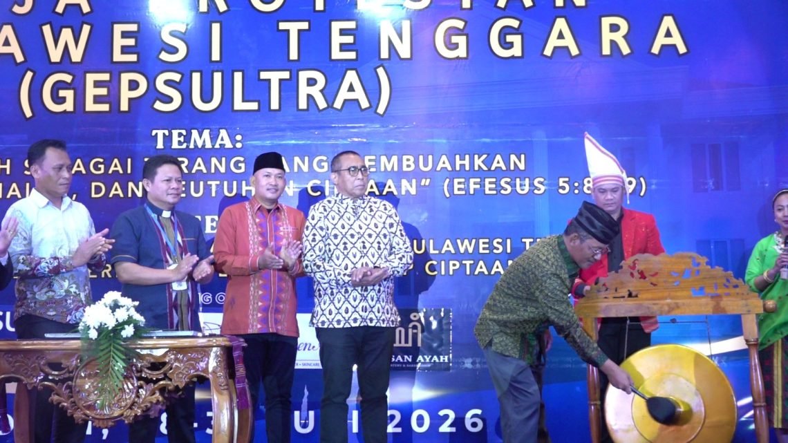 Wakil Wali Kota Kendari Buka Sidang Sinode Gepsultra, 450 Utusan Jemaat Rumuskan Arah Pelayanan Gereja