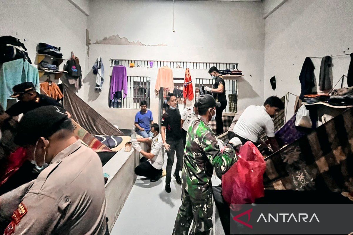 Lapas Panyabungan Mandailing Natal Razia Insidentil Blok Hunian, Petugas Sita Mancis hingga Pisau Cukur