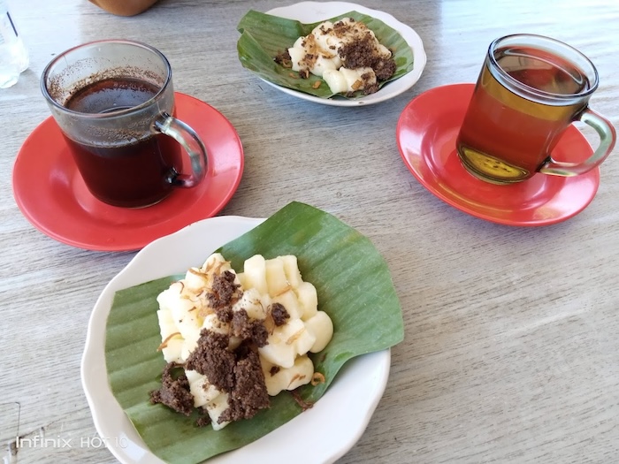 Menjelajah Kuliner Autentik Pandeglang, dari Kue Balok hingga Susu Bandrek