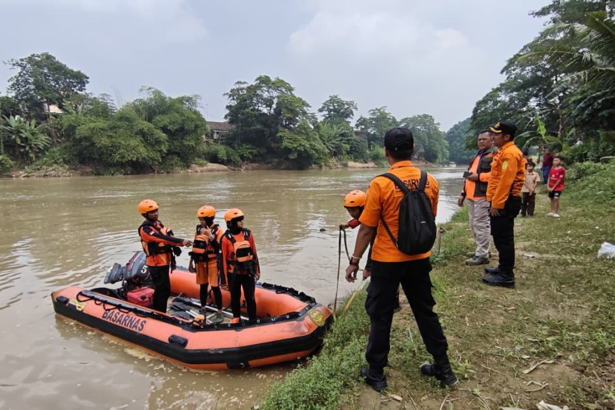 Tim SAR Akhirnya Temukan Remaja 14 Tahun yang Terseret Sungai Ciujung di Lebak, Korban Meninggal Dunia