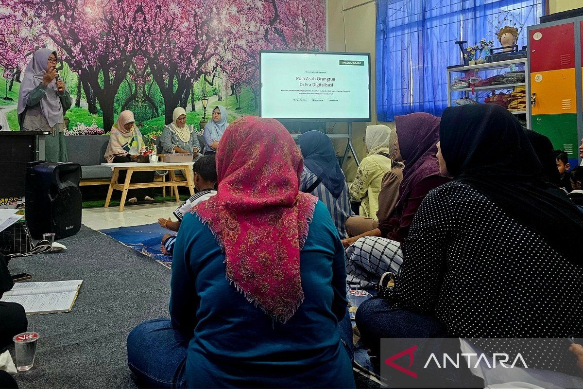 SPNF Natuna Edukasi Orang Tua soal Pola Asuh Anak di Era Digital, Tekankan Melek Teknologi untuk Pendampingan Gawai