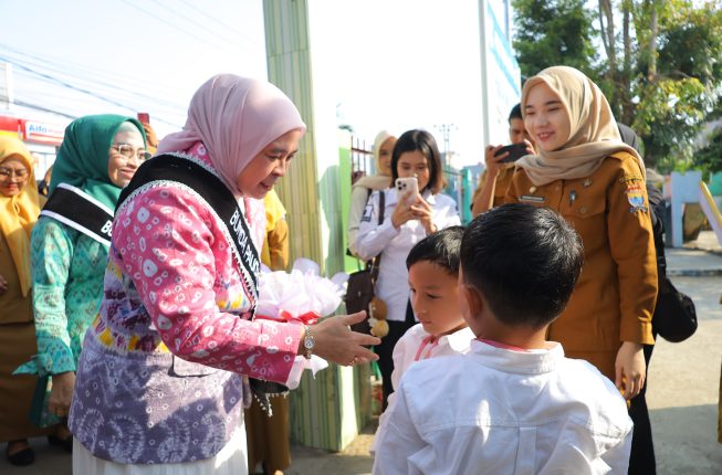 Bunda PAUD Palembang Tinjau MPLS di TK Pembina 2, 178 Murid Baru Mulai Beradaptasi Senin Ini